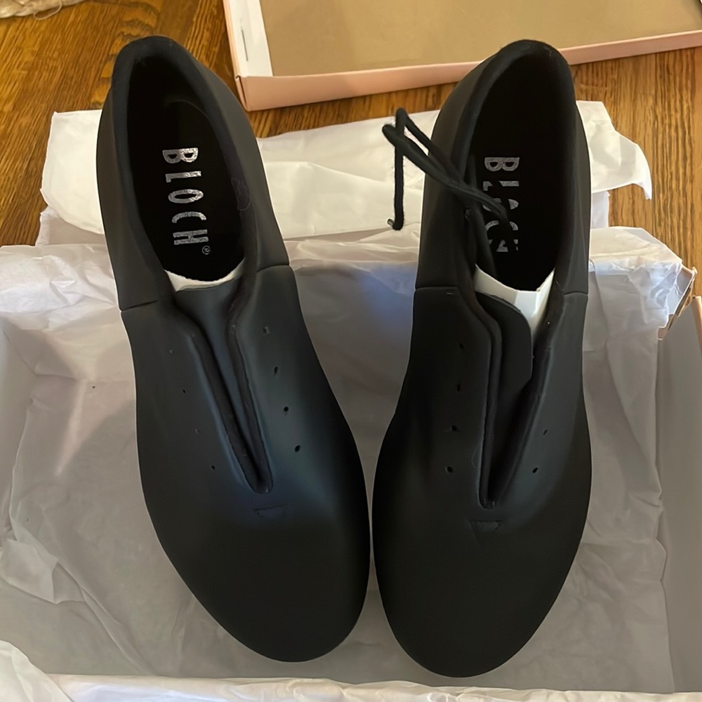 Bloch Women’s Tap Shoes Size 7